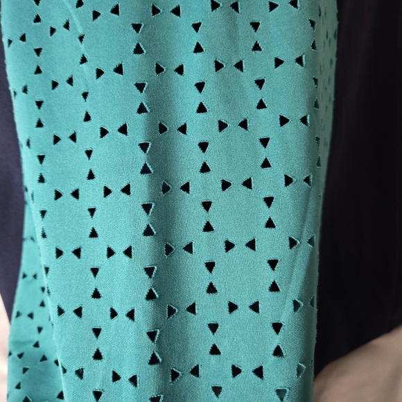 Beautees Girls Color Block Skater Dress Size 14 – Aquatic Green & Black - Picture 3 of 10